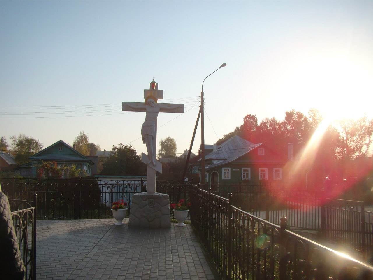 В дивеево божья матерь небе. Дивеево монастырь явление Богородицы. Явление Богородицы в Дивеево. Село Дивеево канавка. Явление Пресвятой Богородицы в Дивеево.