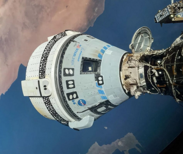 Чужой: астронавтов МКС не возвращают на Землю из-за штамма аномальной бактерии, способной уничтожить человечество