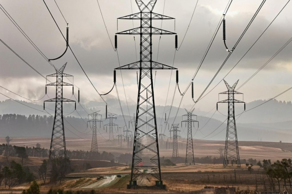 Столетняя загадка раскрыта: почему в американских розетках 110 вольт, тогда как у нас 220 Столетняя загадка раскрыта: почему в американских розетках 110 вольт, тогда как у нас 220